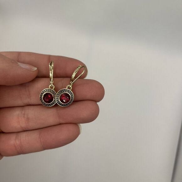 Napier Vintage Pierced Earrings Leverbacks Faux Garnet Gold Tone Round Dangle - Picture 5 of 6